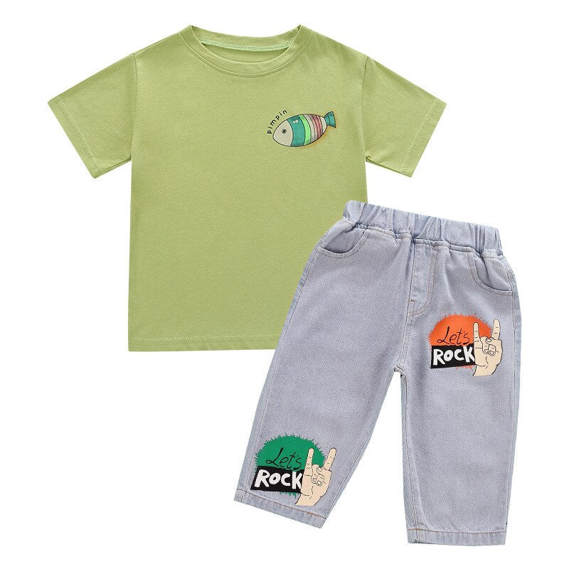 Boy's Summer graphic outfit. Cat graphic, Short-sleeved Tops, and Shorts. Outspoken fit with personality. - twobusybodies