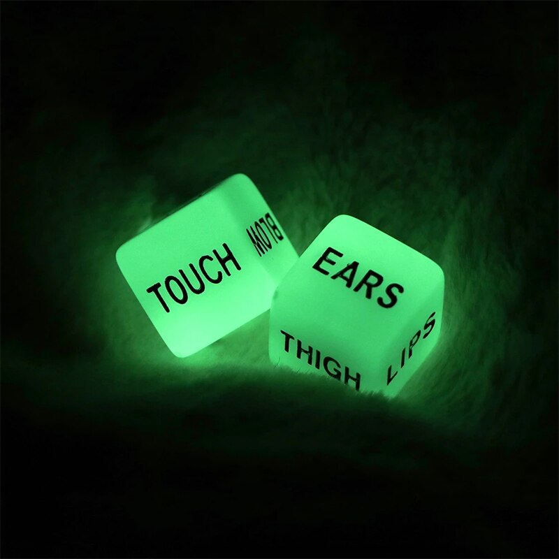 20pcs Glow in Dark Love Dice